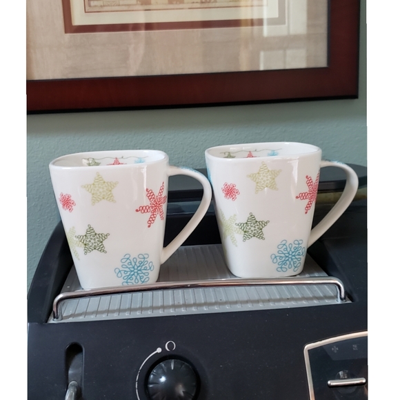 Starbucks Other - STARBUCKS Mugs Coffee/Tea Decorative Set